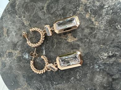 Halka Burgu Taşlı Küpe