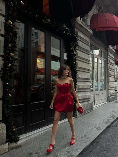 Jasmin Straplez Kısa Elbise Kırmızı