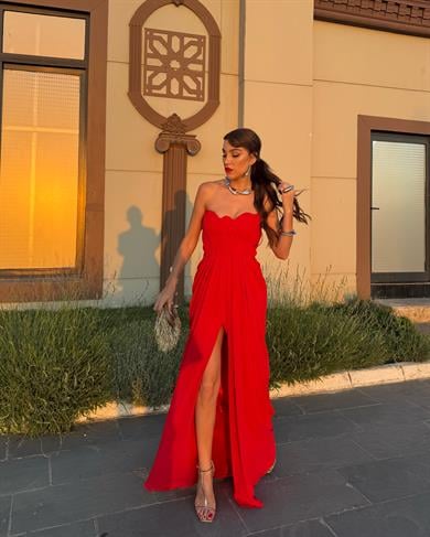 Salvia Elbise Kırmızı