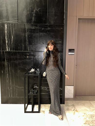 Vatkalı Simli Elbise Gri