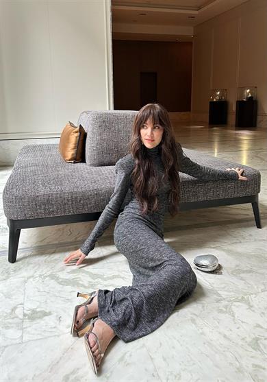 Vatkalı Simli Elbise Gri