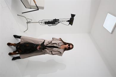 Yelek Detaylı Trençkot Bej