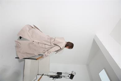 Yelek Detaylı Trençkot Bej