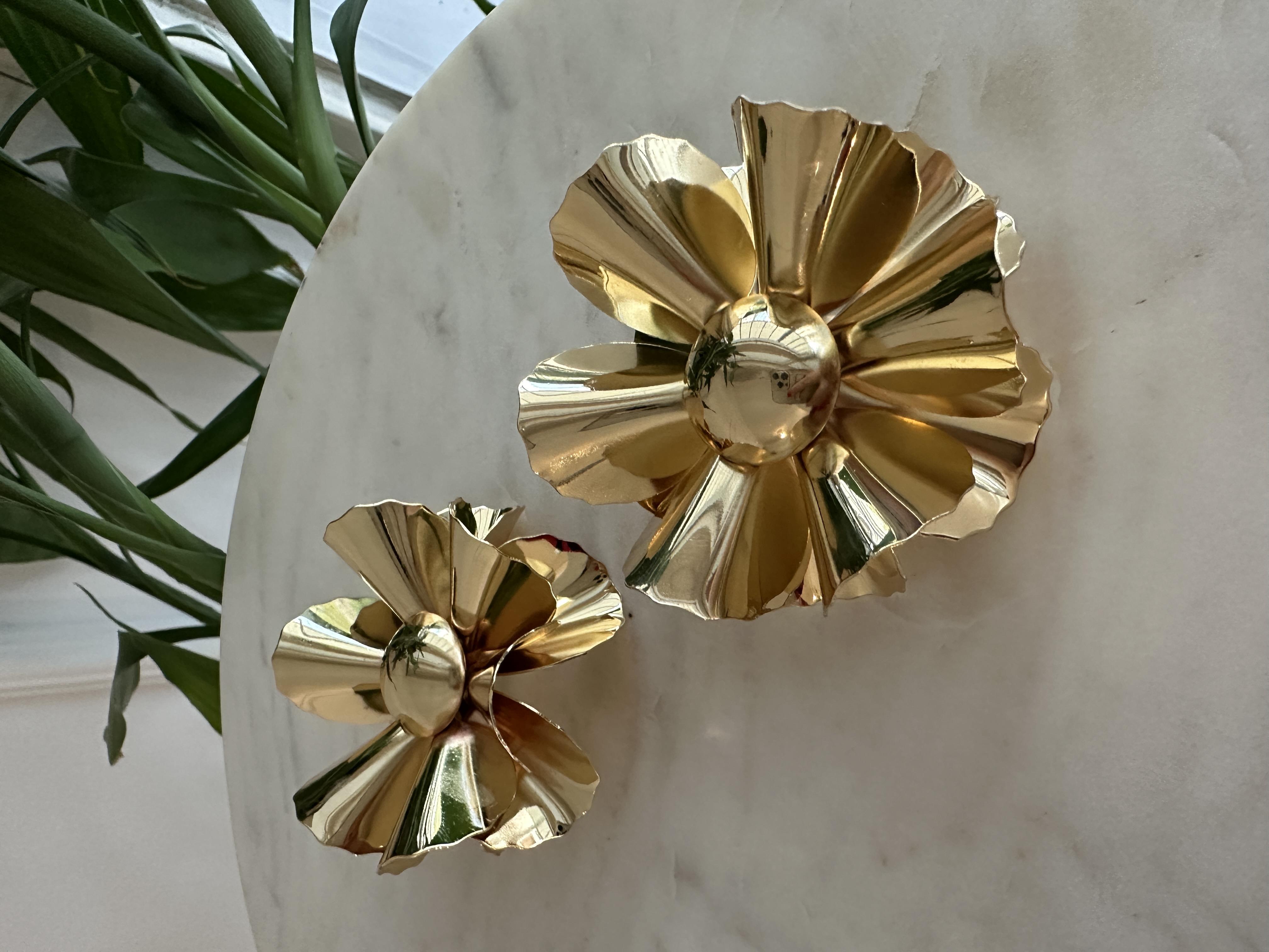 BÜYÜK YUVARLAK GOLD ÇİÇEK KÜE