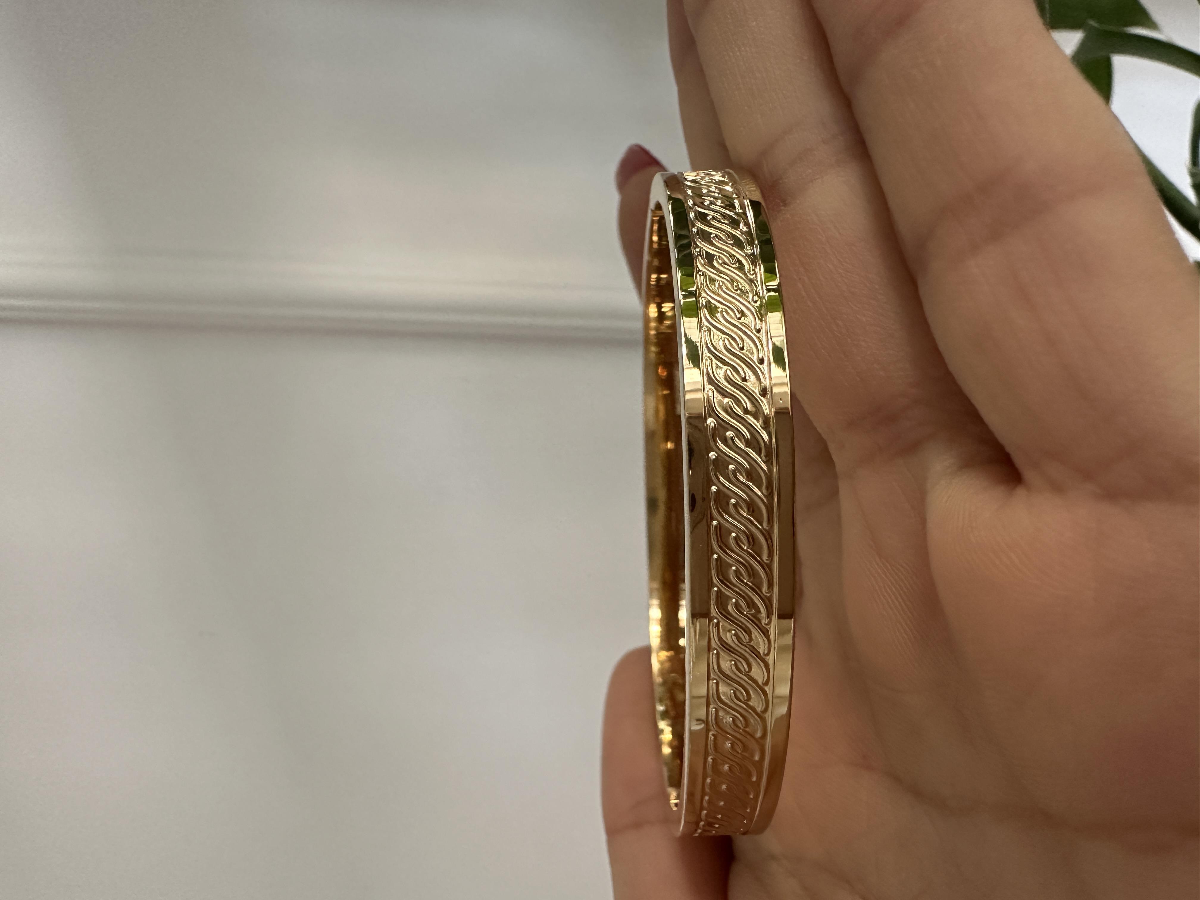 Gold Dalgali Kelepçe