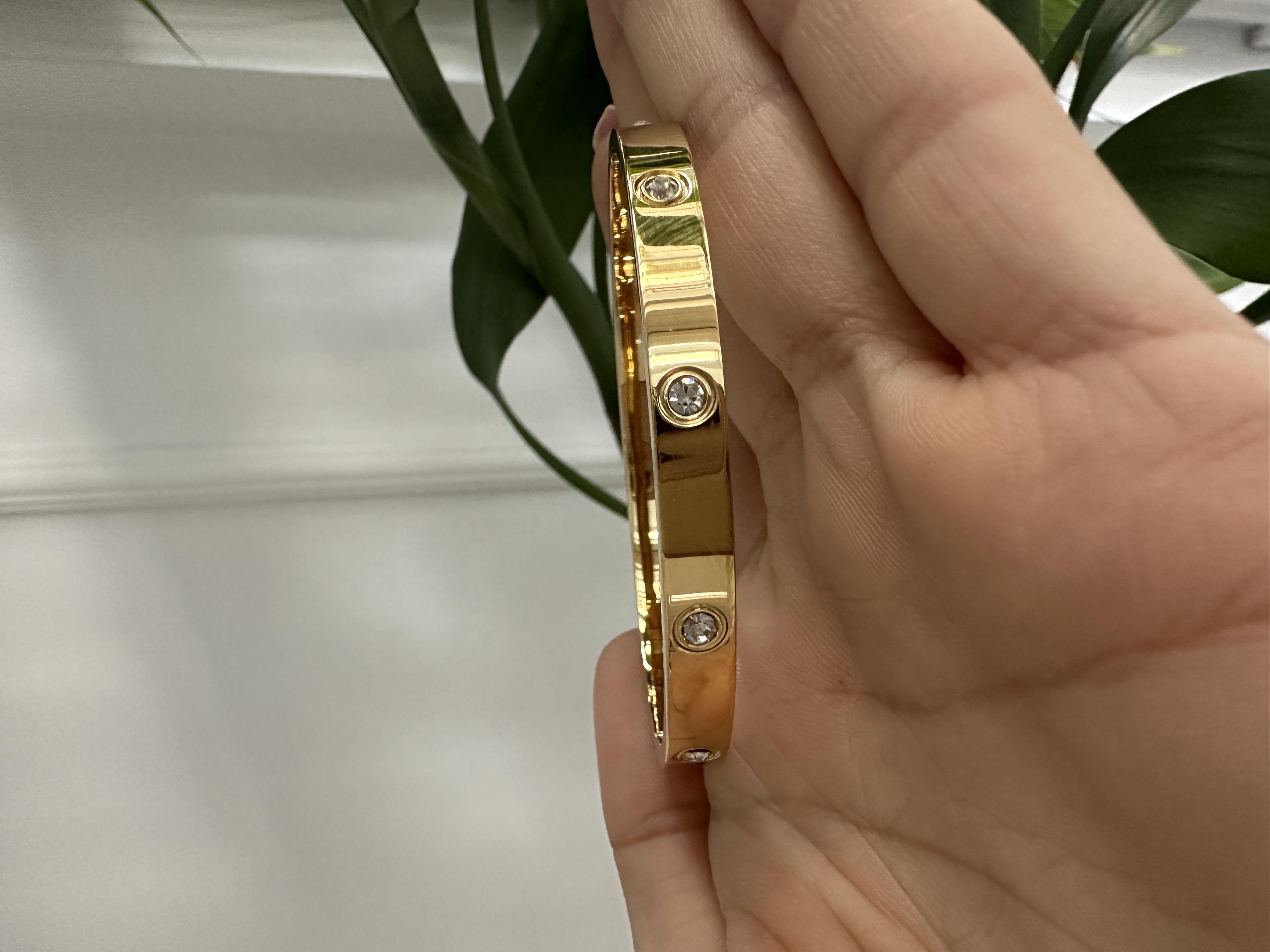 Gold Taşlı Kelepce