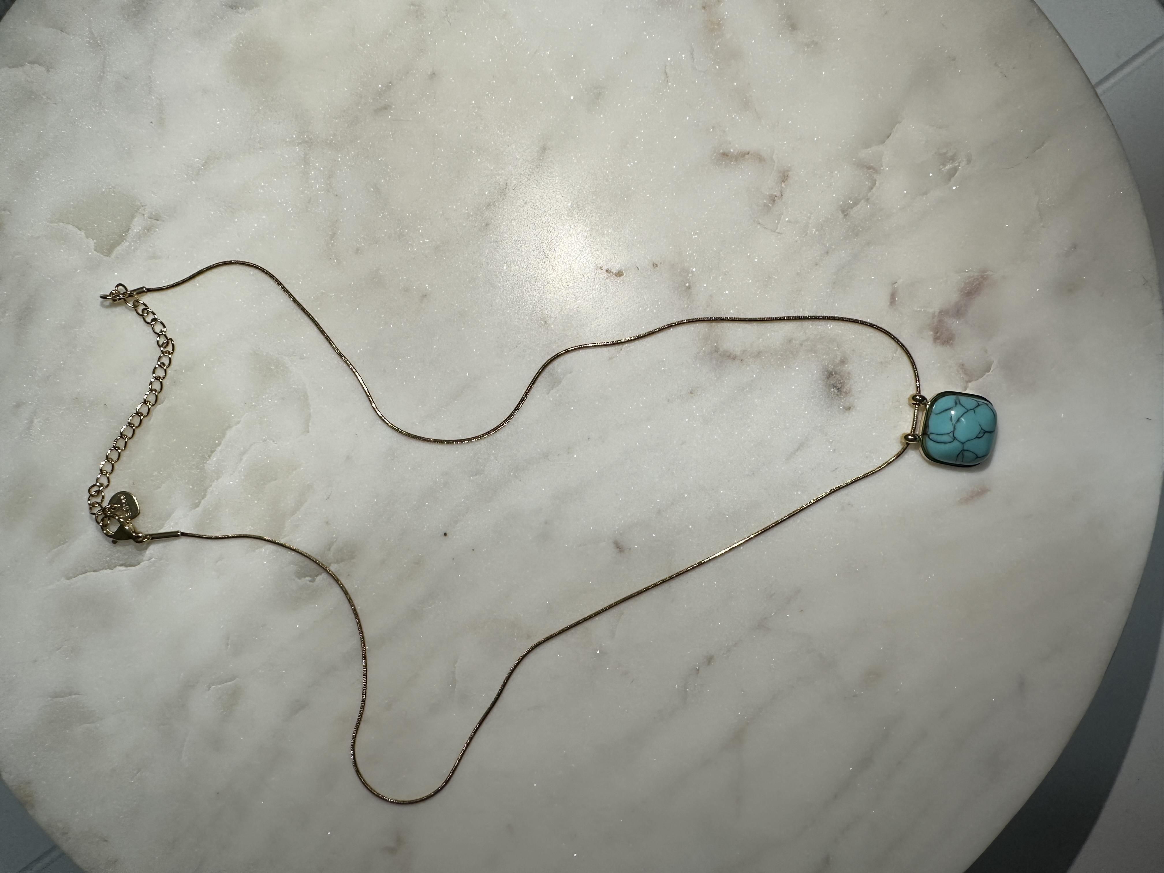 Turkuaz Taşlı Kolye