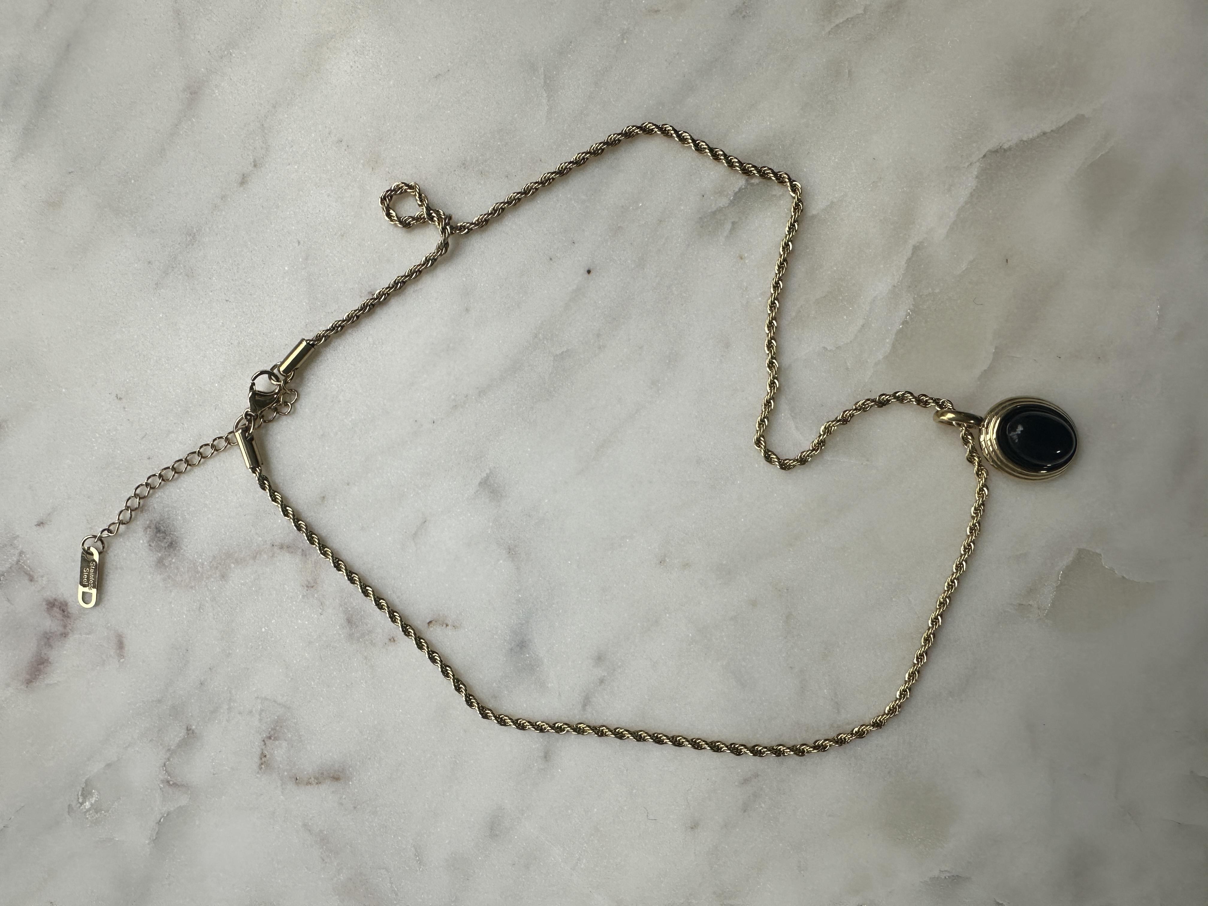 Vintage Burgulu Kolye