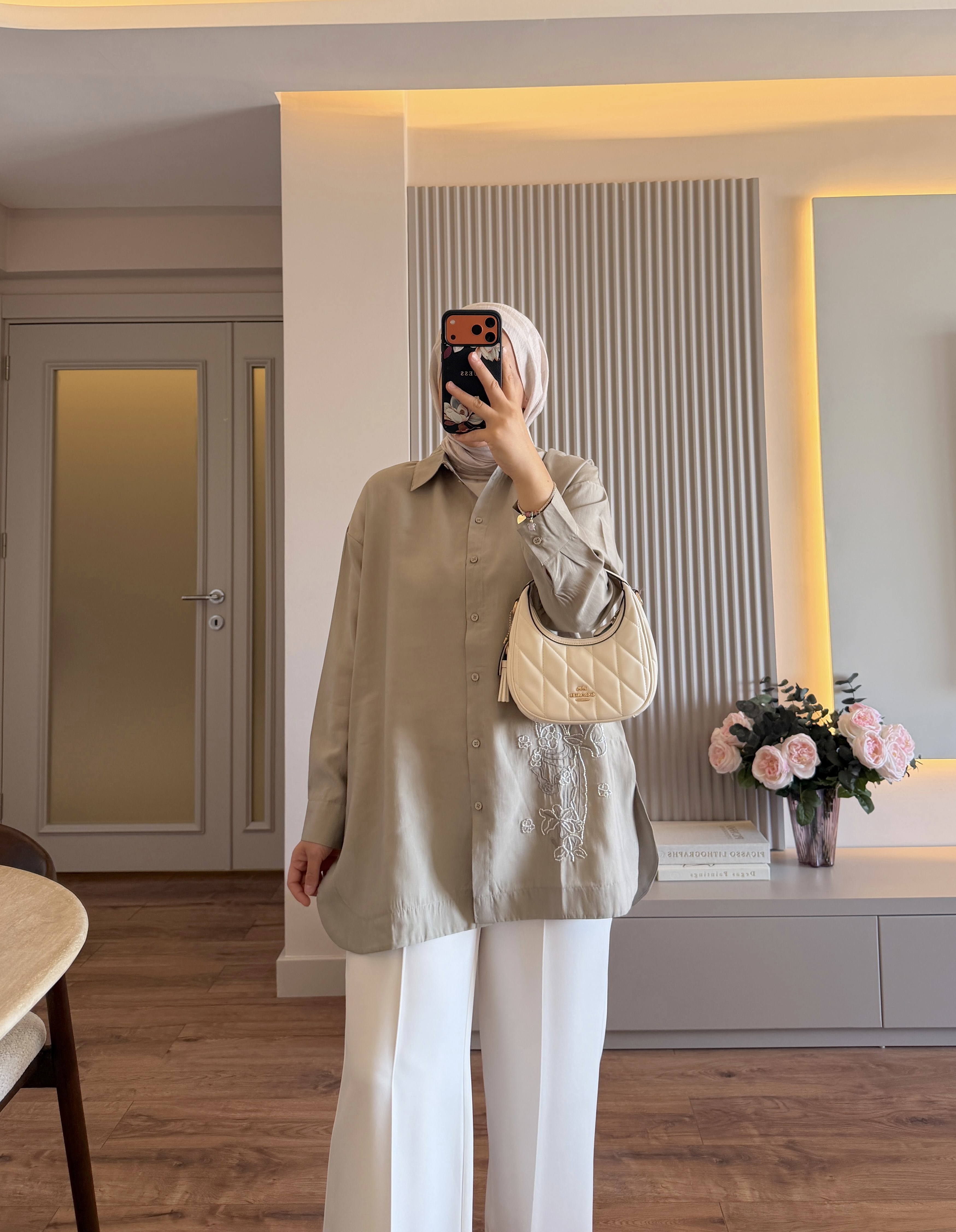 Boncuk Nakış Detaylı Gömlek Vizon - GÖMLEK