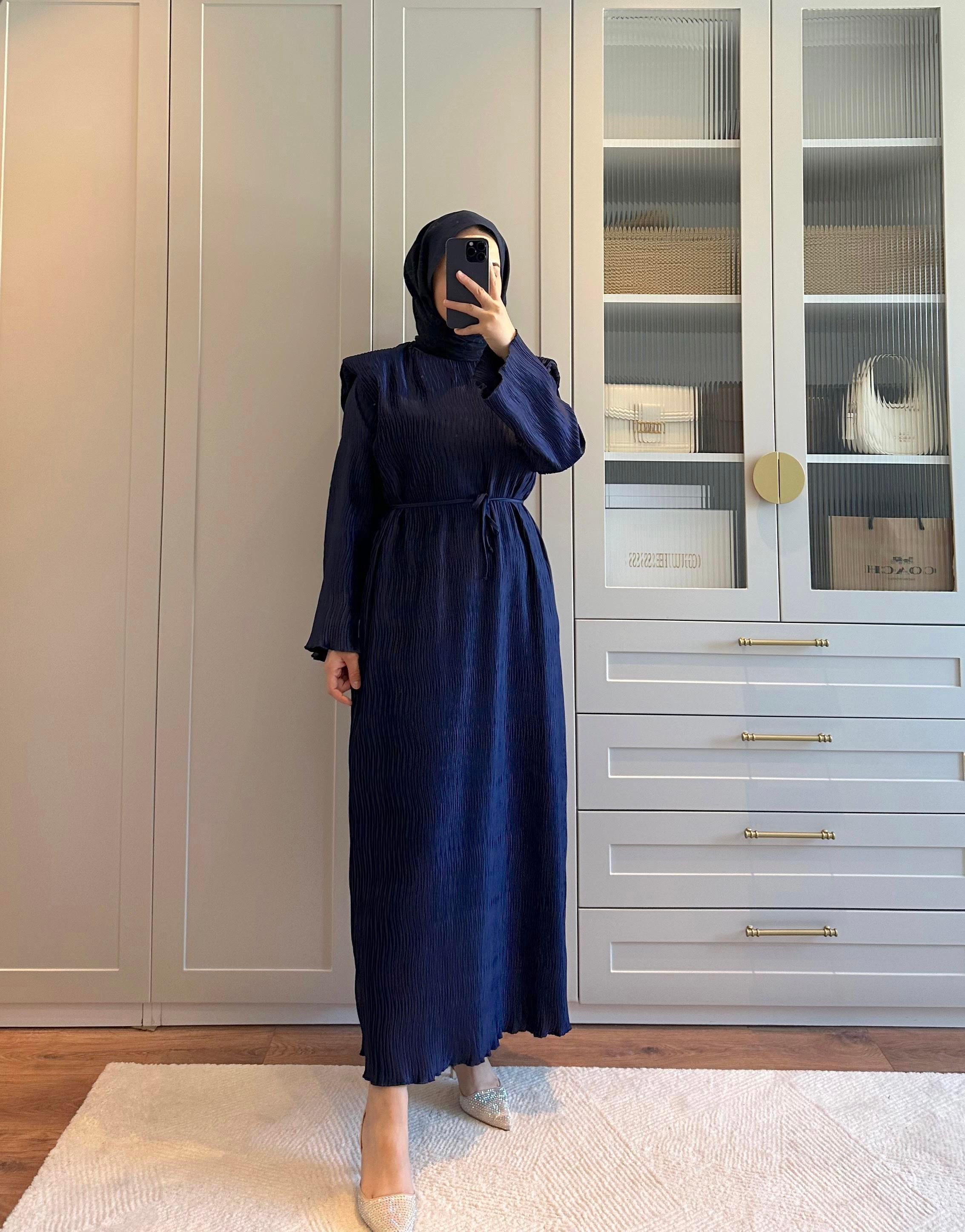 Dokulu Saten Elbise Laci - ELBİSE