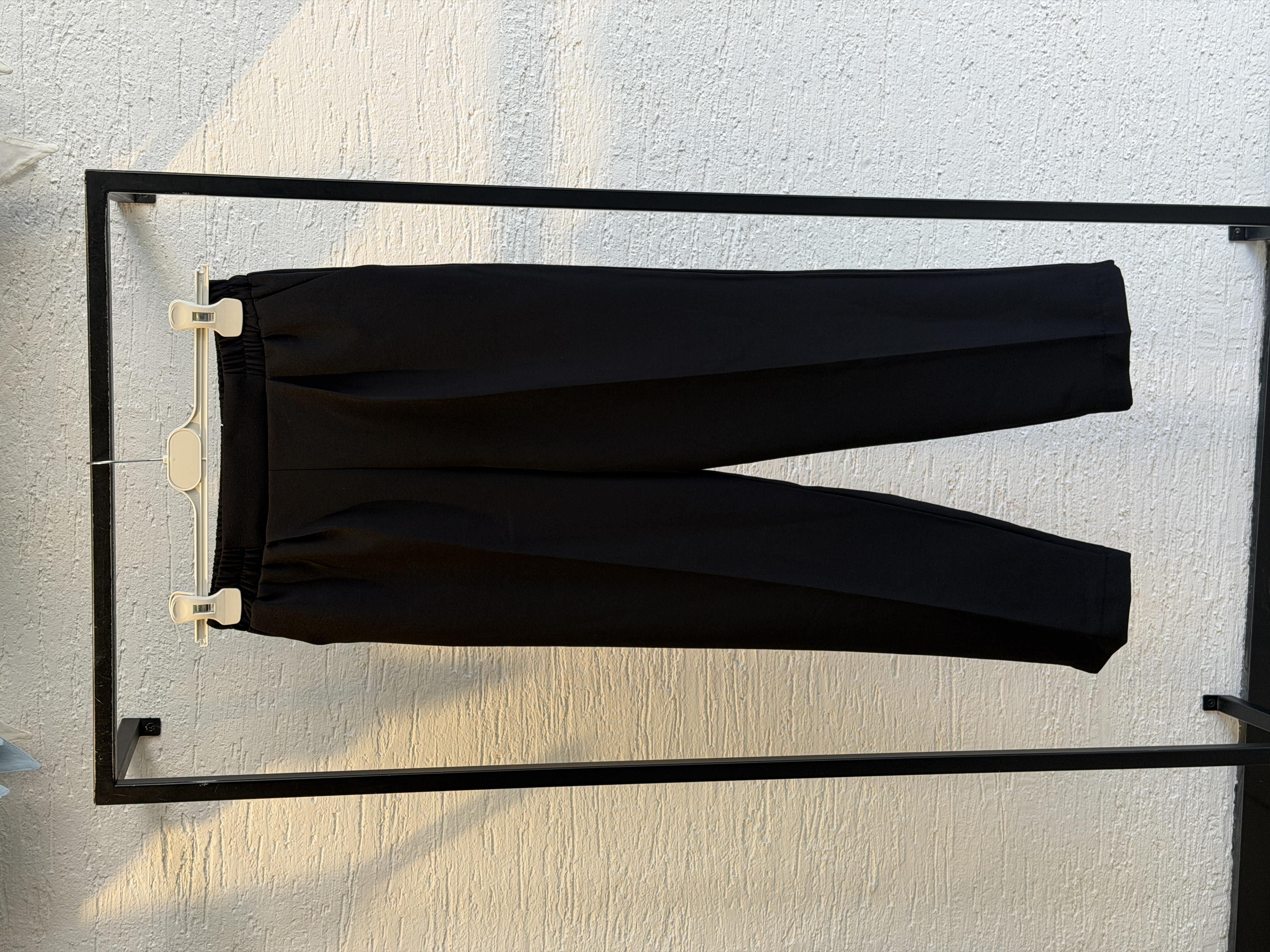 Ütü İzli Kumaş Pantalon Siyah - PANTOLON