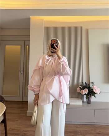 Pelerin Detaylı Kuşaklı Gömlek Pembe - GÖMLEK