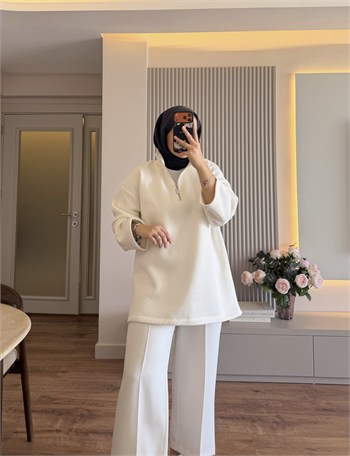 Yarım Fermuarlı Dik Yaka Sweatshırt Beyaz - SWEAT