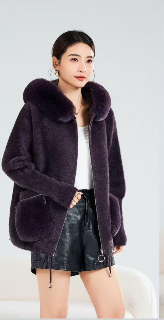 İtalyan Angora Cepli Ve Kapüşonlu Kürklü Kaban