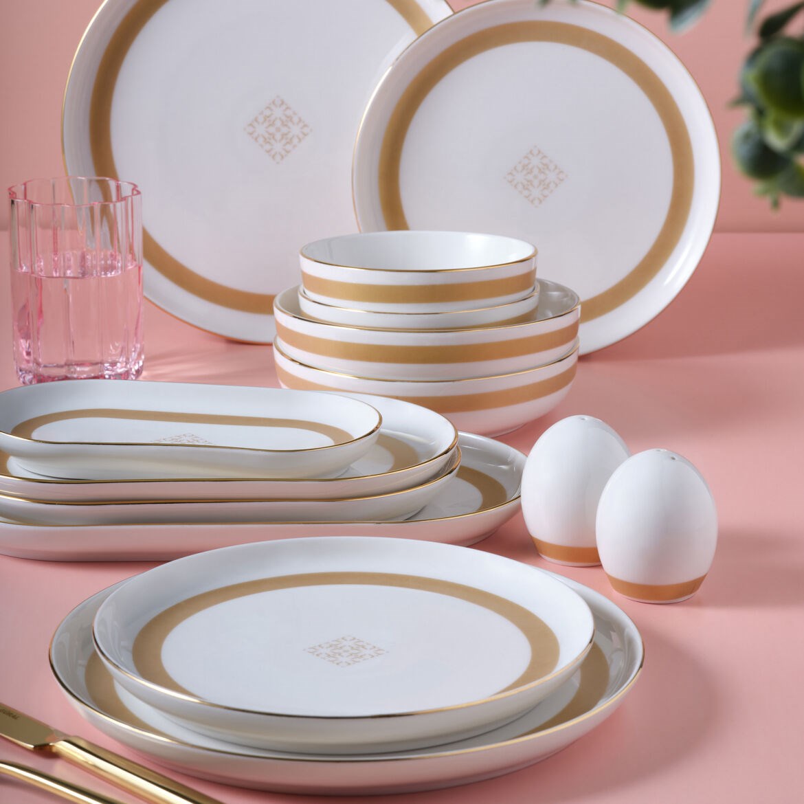 GR GBS BİLBAO YEMEK TAKIMI 30 PARÇA SARI BNT 65982