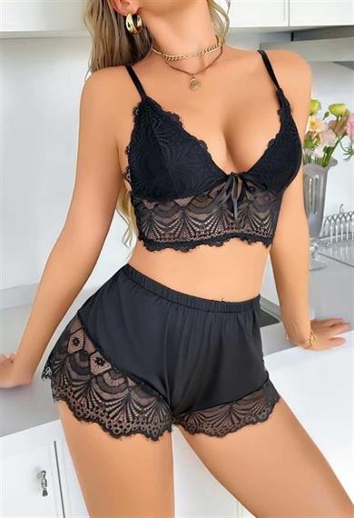 Aria's Closet Siyah Dantelli Şortlu Sütyen Takımı