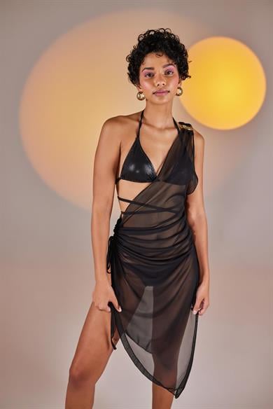 Helen Pareo Siyah