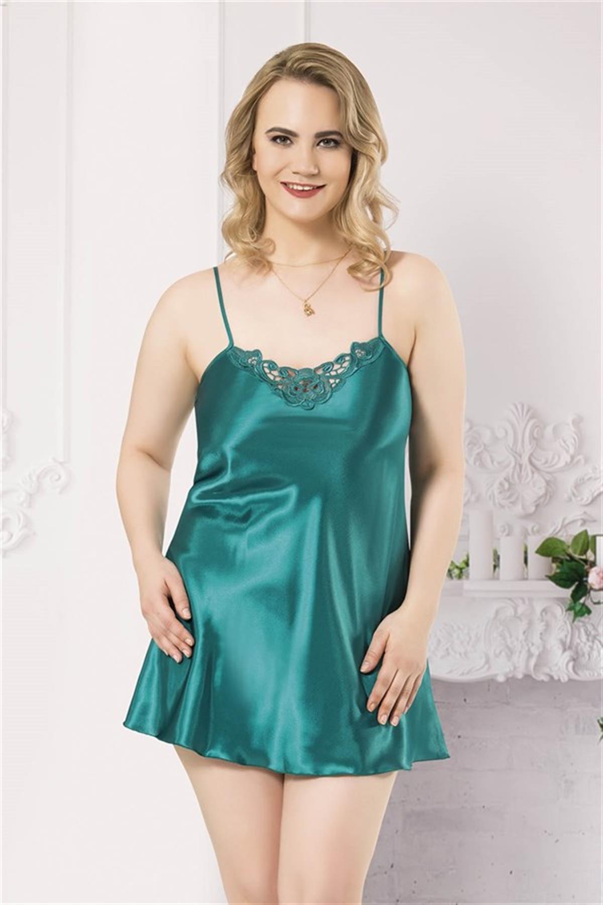 Markano Plus Size Emerald Kurzes Satin Nachthemd