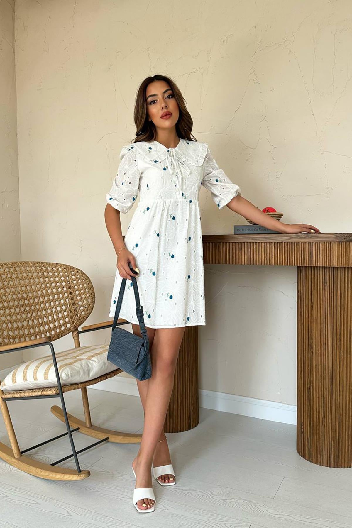 Bebe Yakalı Brode Elbise