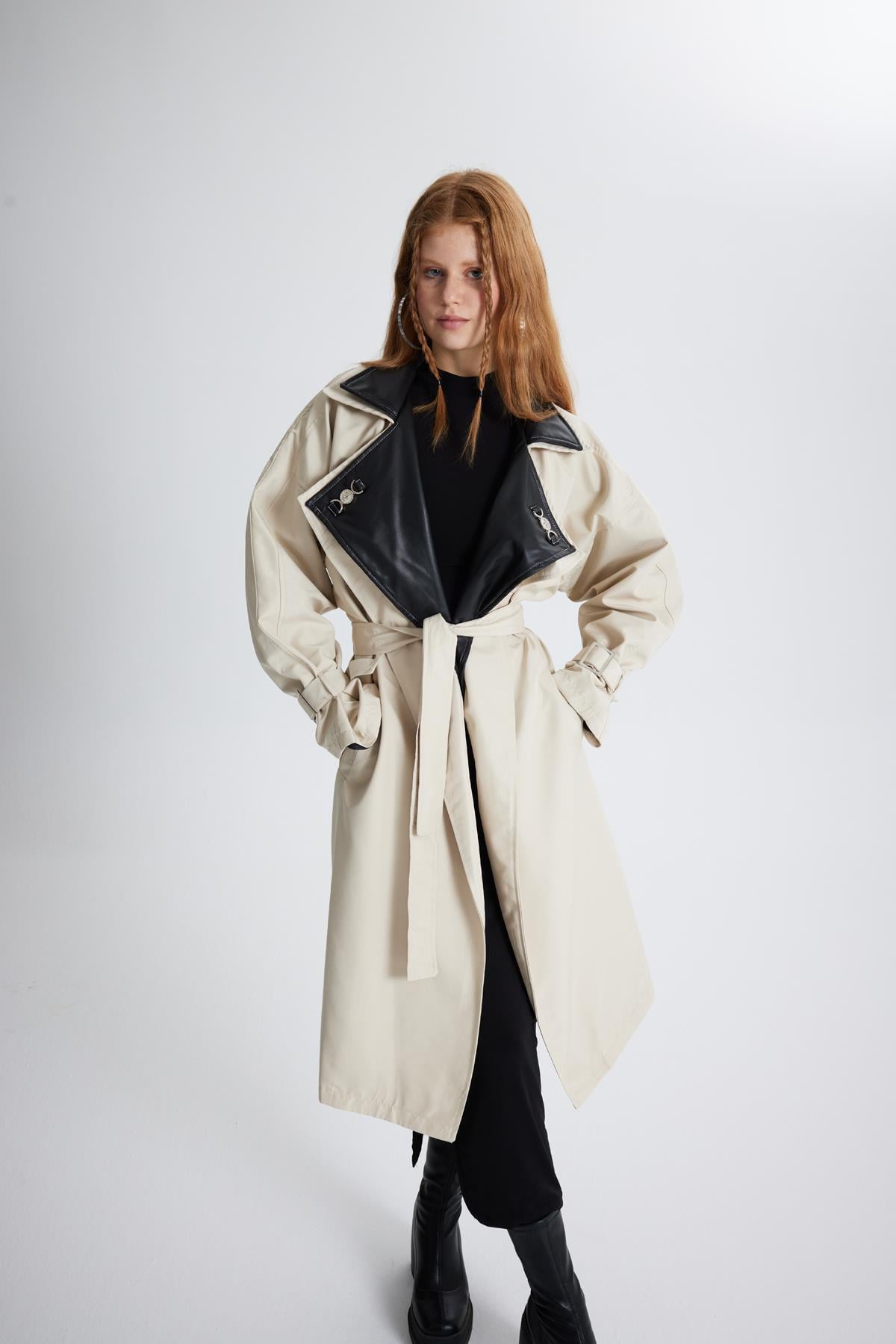 Markano Cloak Trenchcoat Beige