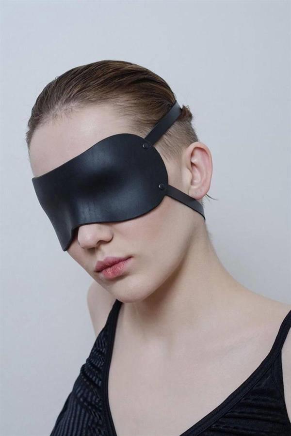 Markano Schwarze Flachmaske oder Schlafbrille 