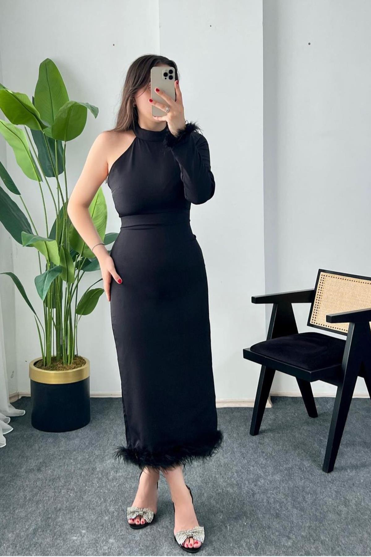 Eteği Tüllü Tek Kol Elbise