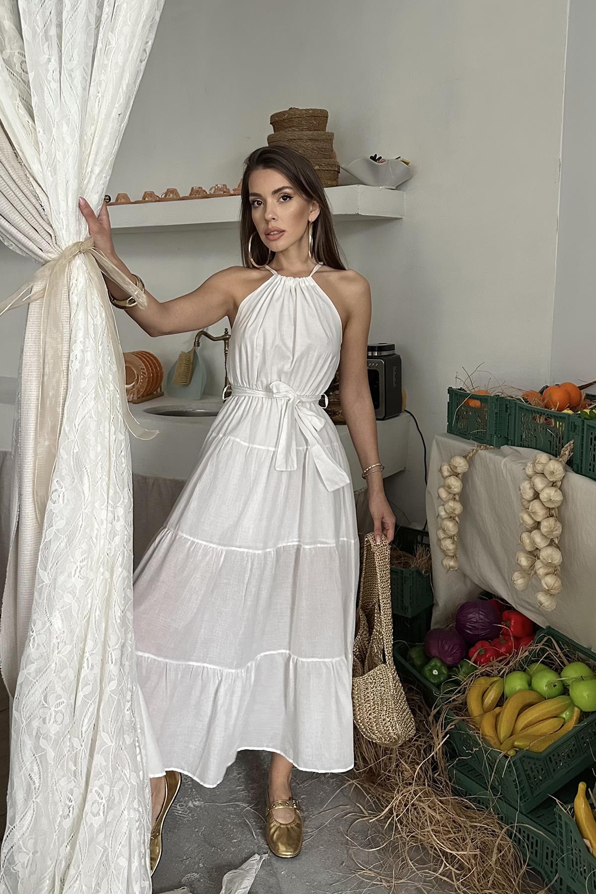 Halter Yakalı Kuşaklı Elbise