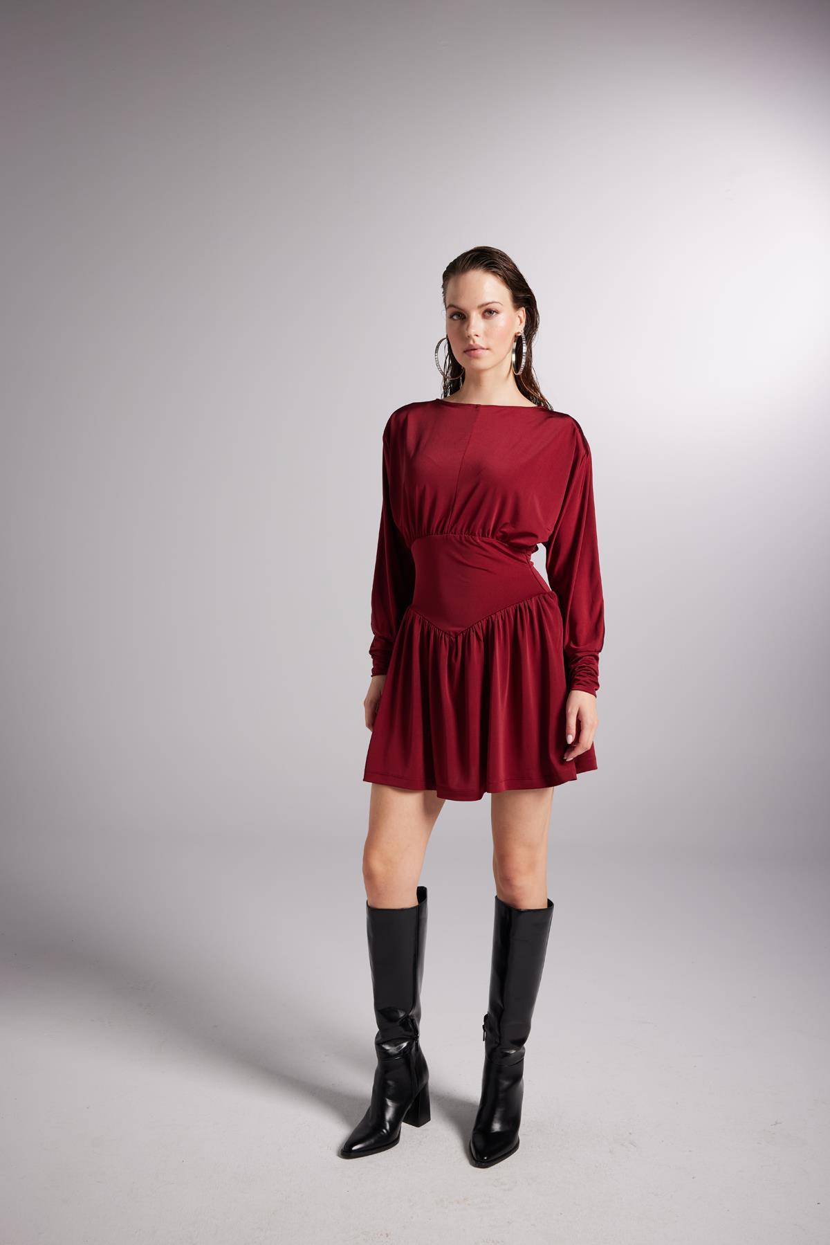 Платье из нефрита Маркано бордового цвета