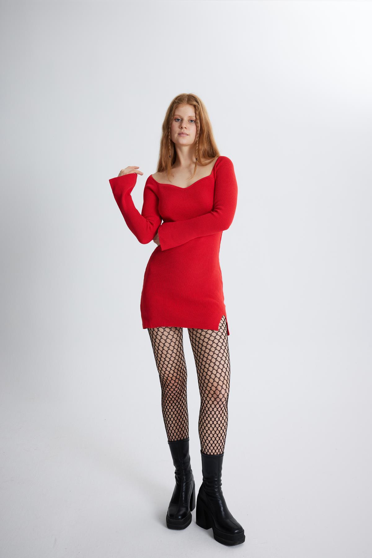 Платье Маркано Ролла красное