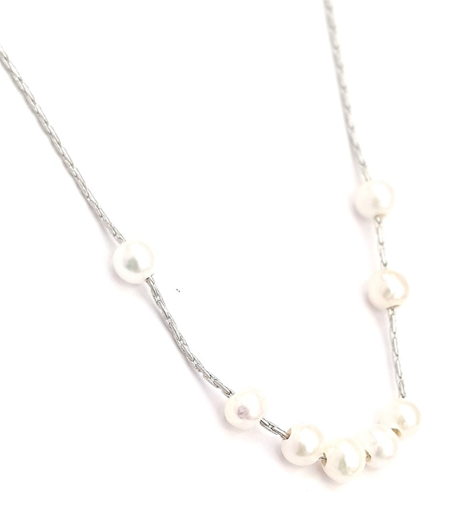 ​​​Welch Steel Choker Pearl Necklace