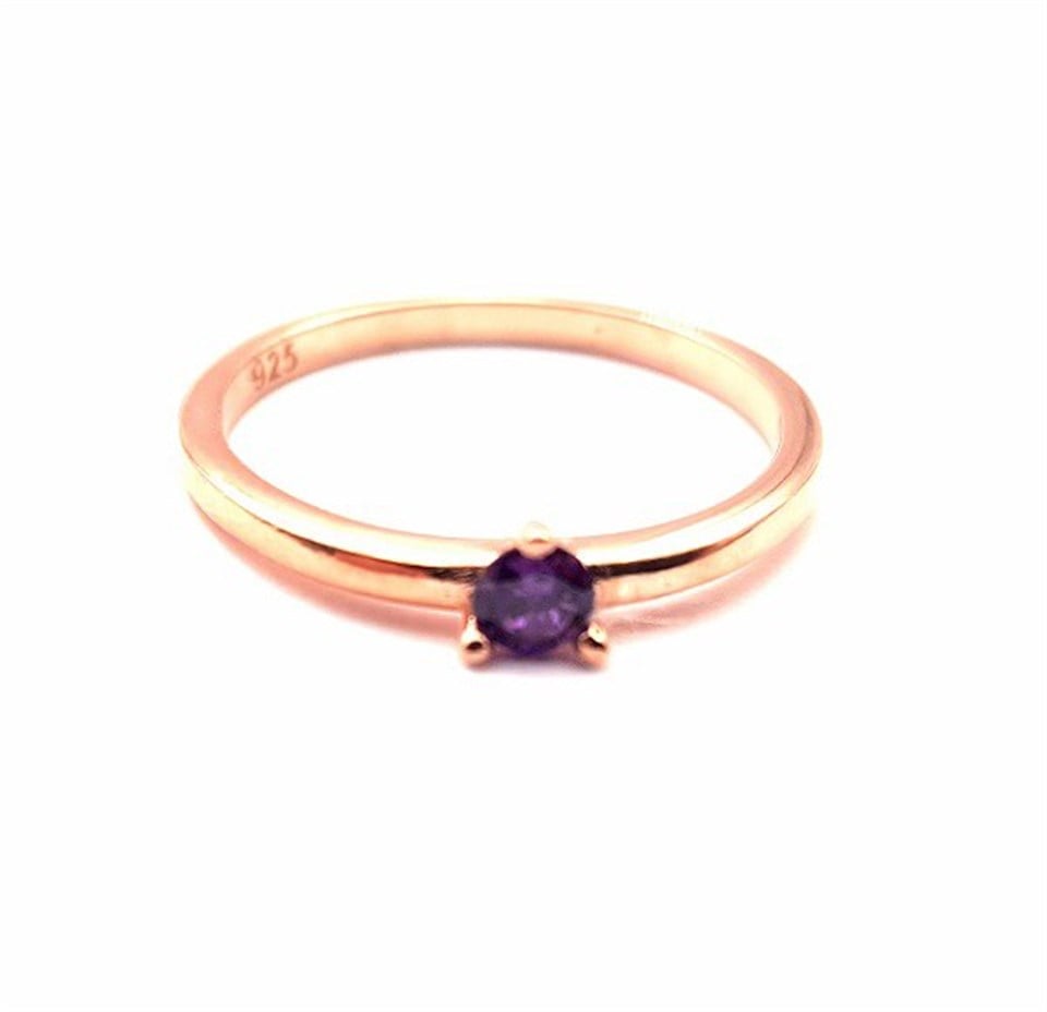 ​Welch Mor Tek Taşlı Gümüş Yüzük