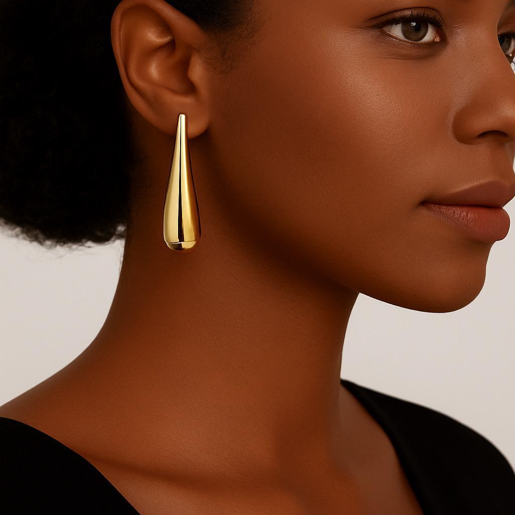 ​​​​​​​​​​​​​​Welch Çelik Damla Küpe