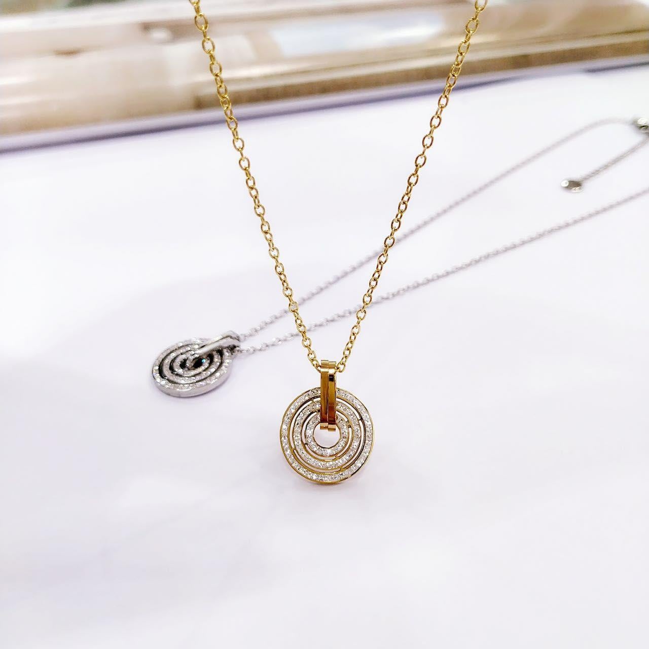 Welch Gold Taşlı Halka Çelik Kolye