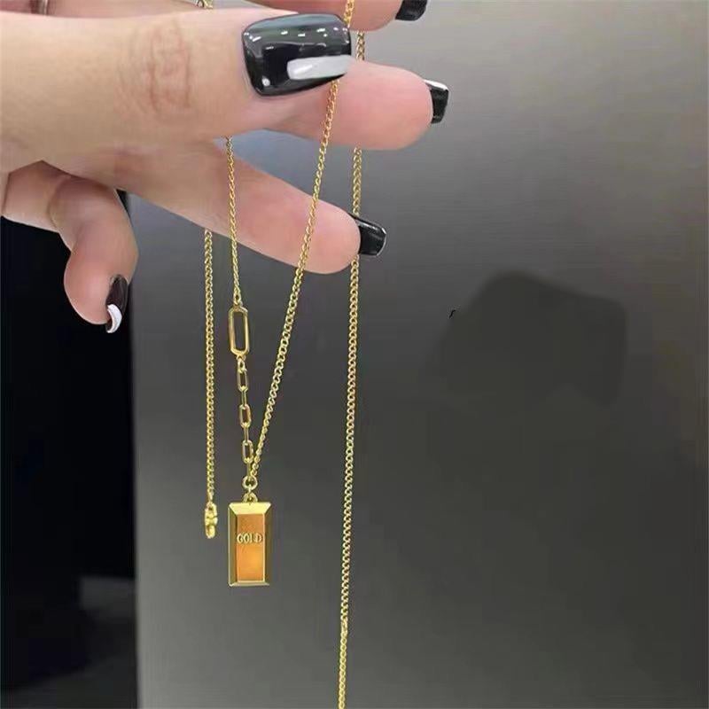 Welch Altın Kaplama Çelik Minimal Kolye