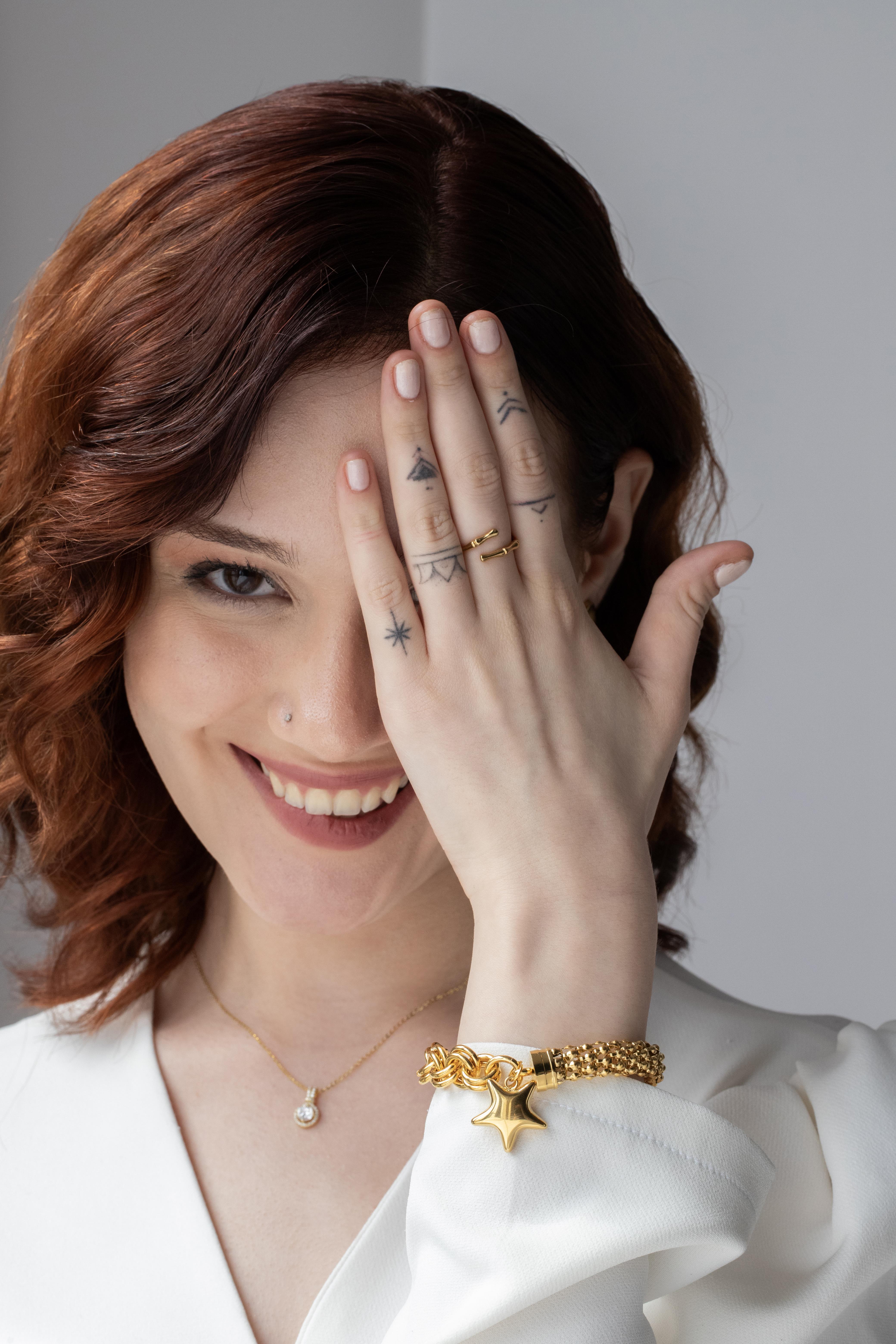 Welch Gold Çelik Yıldızlı Charm Bileklik