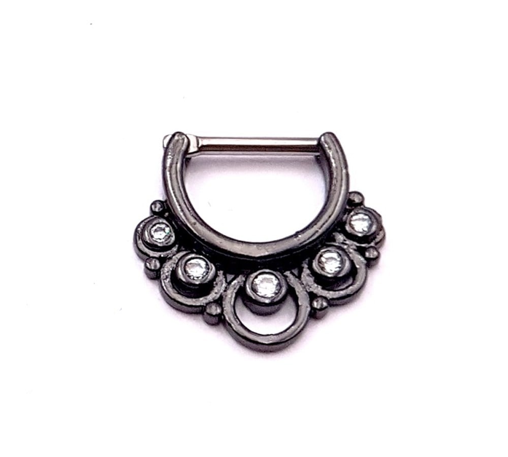 Welch Siyah Çelik Mandala Septum Piercing