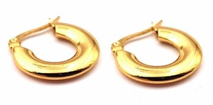 ​​​​​​​​Welch Gold Steel Hoop Oval Earrings