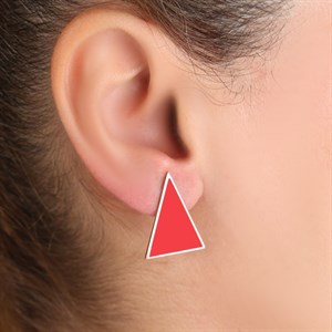 Welch Çelik Kırmızı Üçgen Küpe