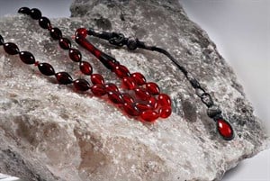 Welch GÜMÜŞ 1000 AYAR TRABZON EL İŞİ KAZAZİYE PÜSKÜLLÜ SIKMA KEHRİBAR TESBİH