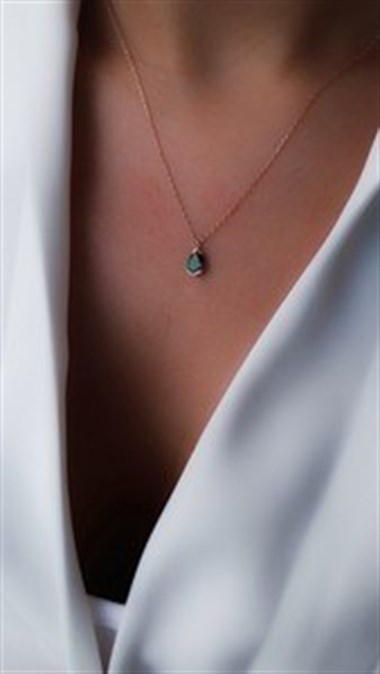 Welch Green Drop Stone 925 Sterling Silver Necklace