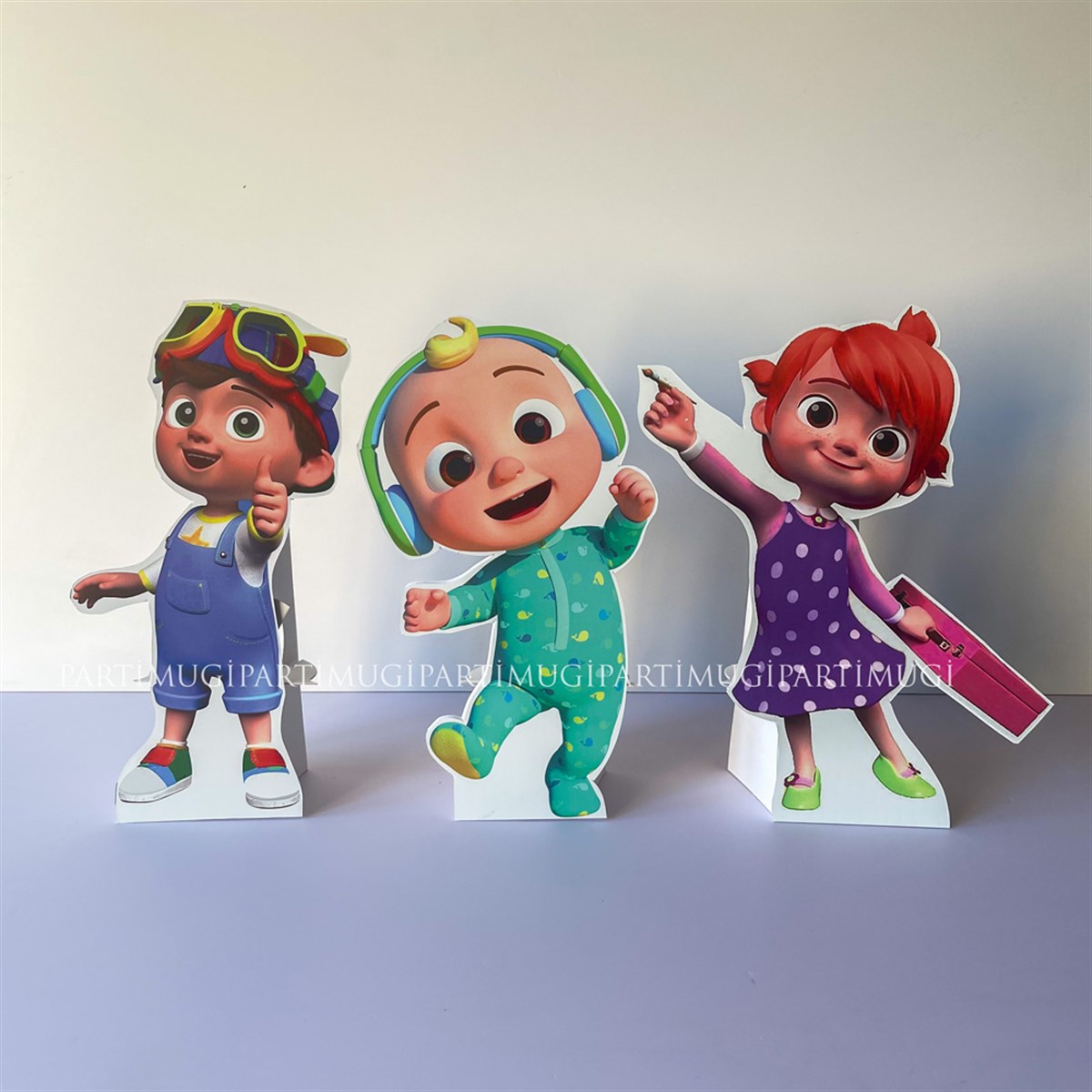Cocomelon Temalı Ayaklı Pano Seti