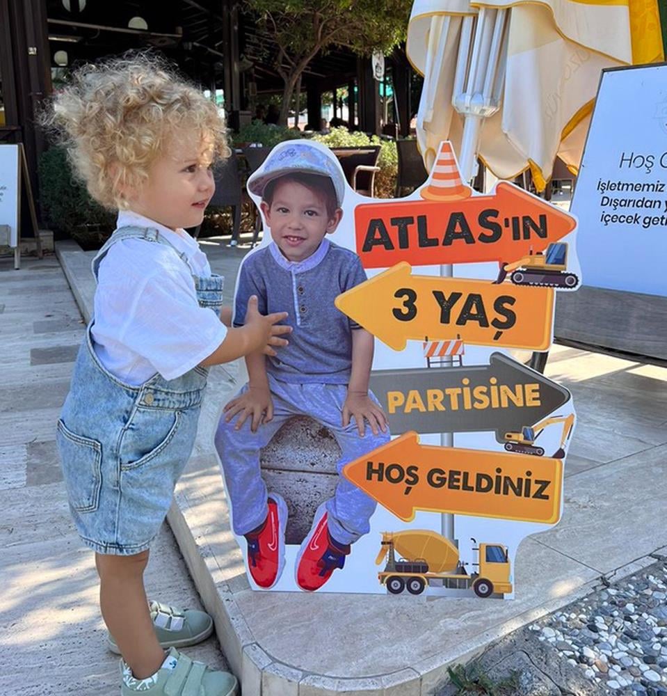 İnşaat İş Makinaları Temalı Fotoğraflı Ayaklı Maket