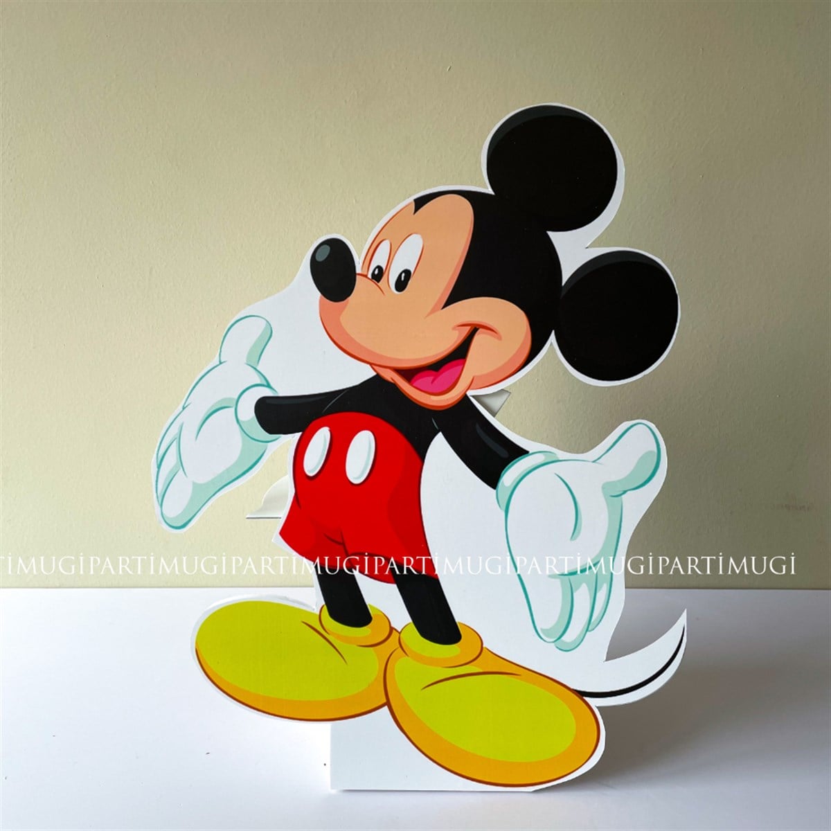 Mickey Mouse Temalı Ayaklı Maket