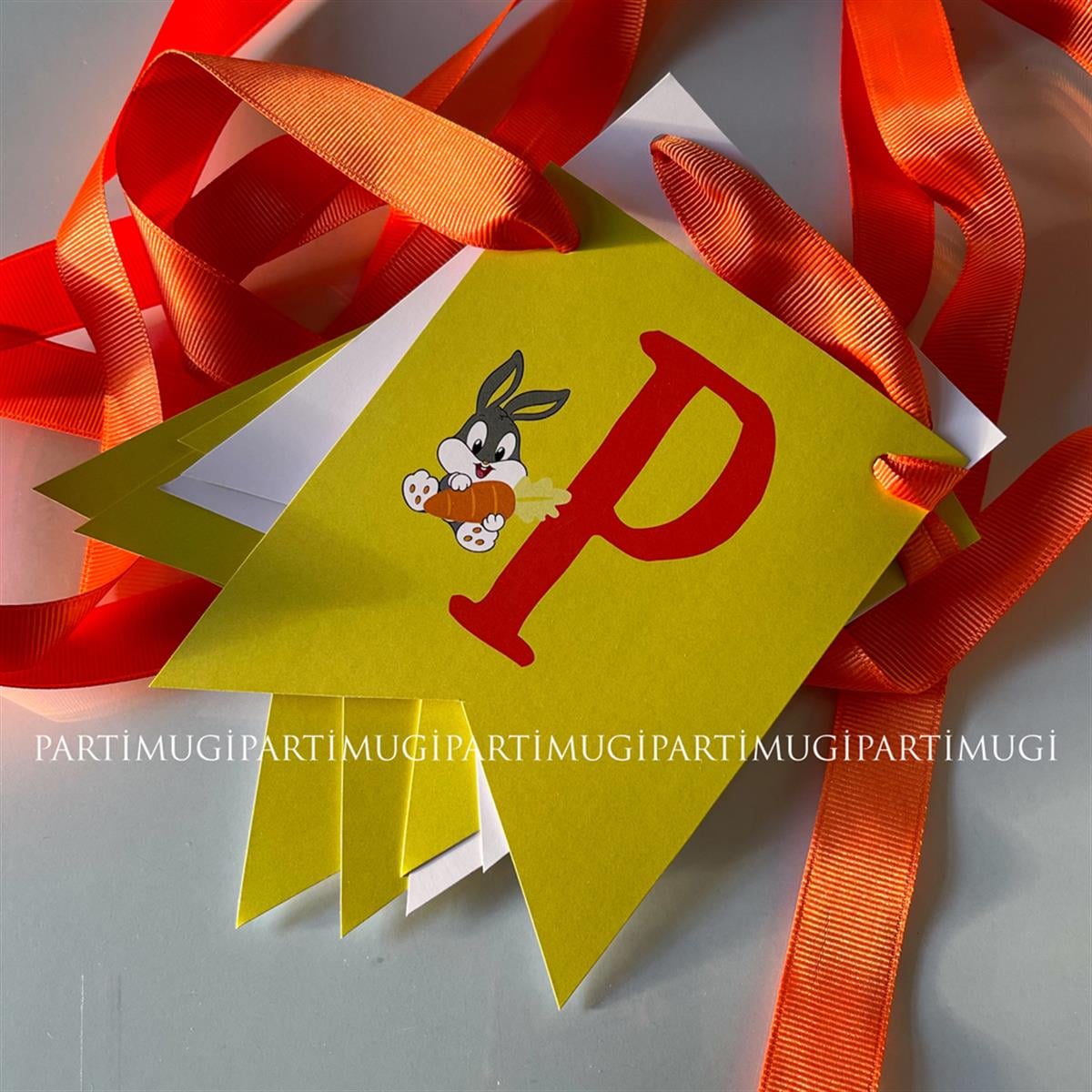 Minik Tavşan Diş Buğdayı Temalı Harf Banner