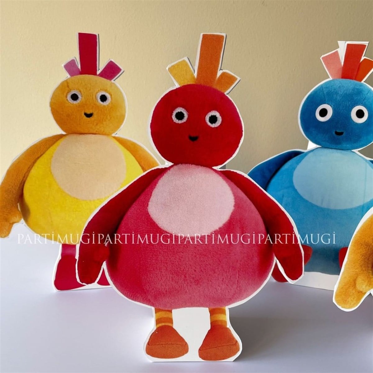 Twirlywoos Temalı Kırmızı Ayaklı Maket