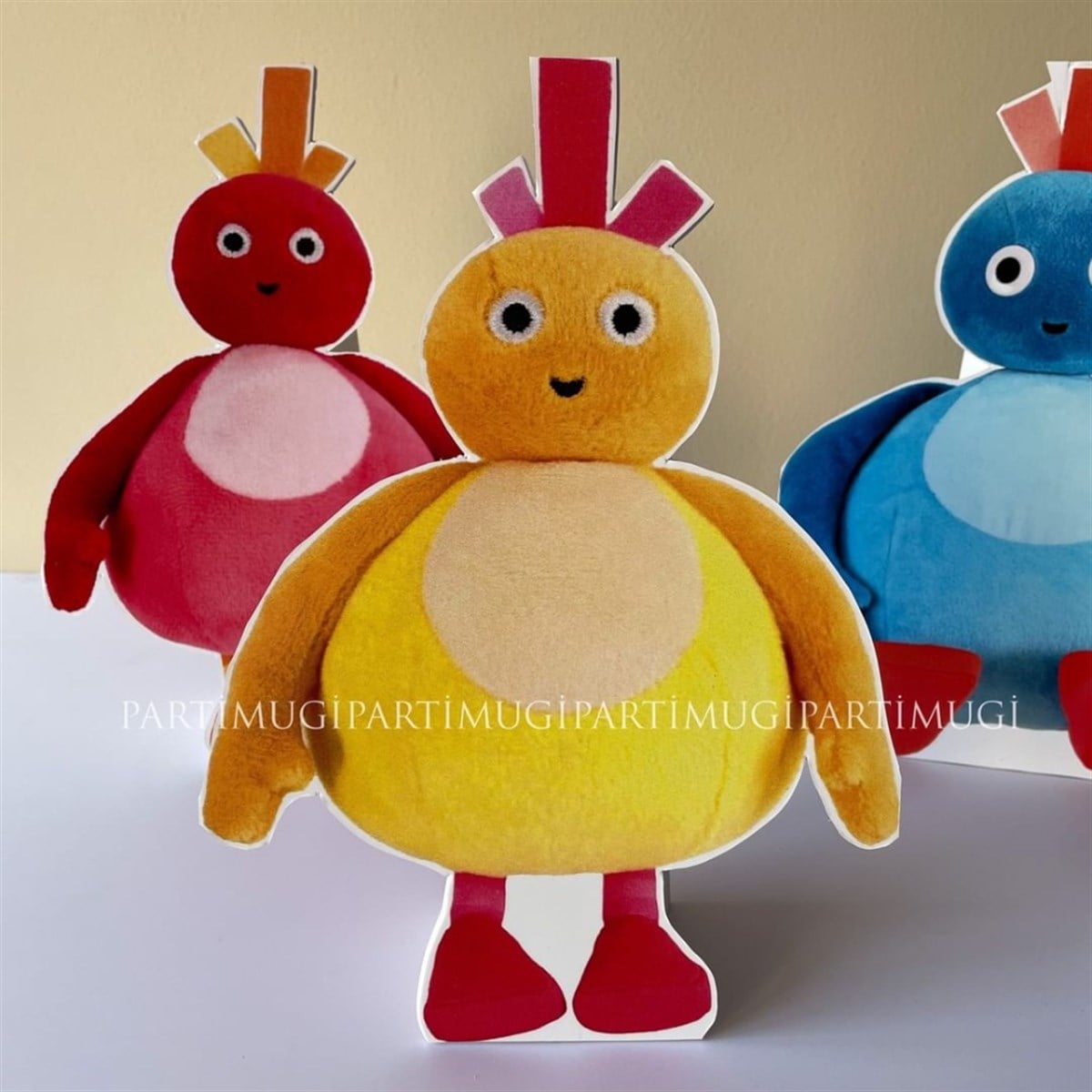 Twirlywoos Temalı Sarı Ayaklı Maket