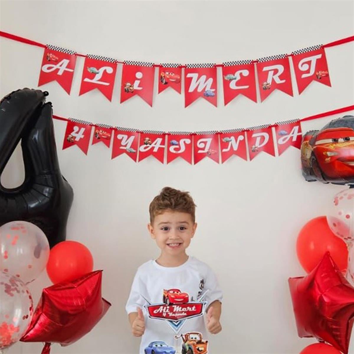 Arabalar Temalı Harf Banner