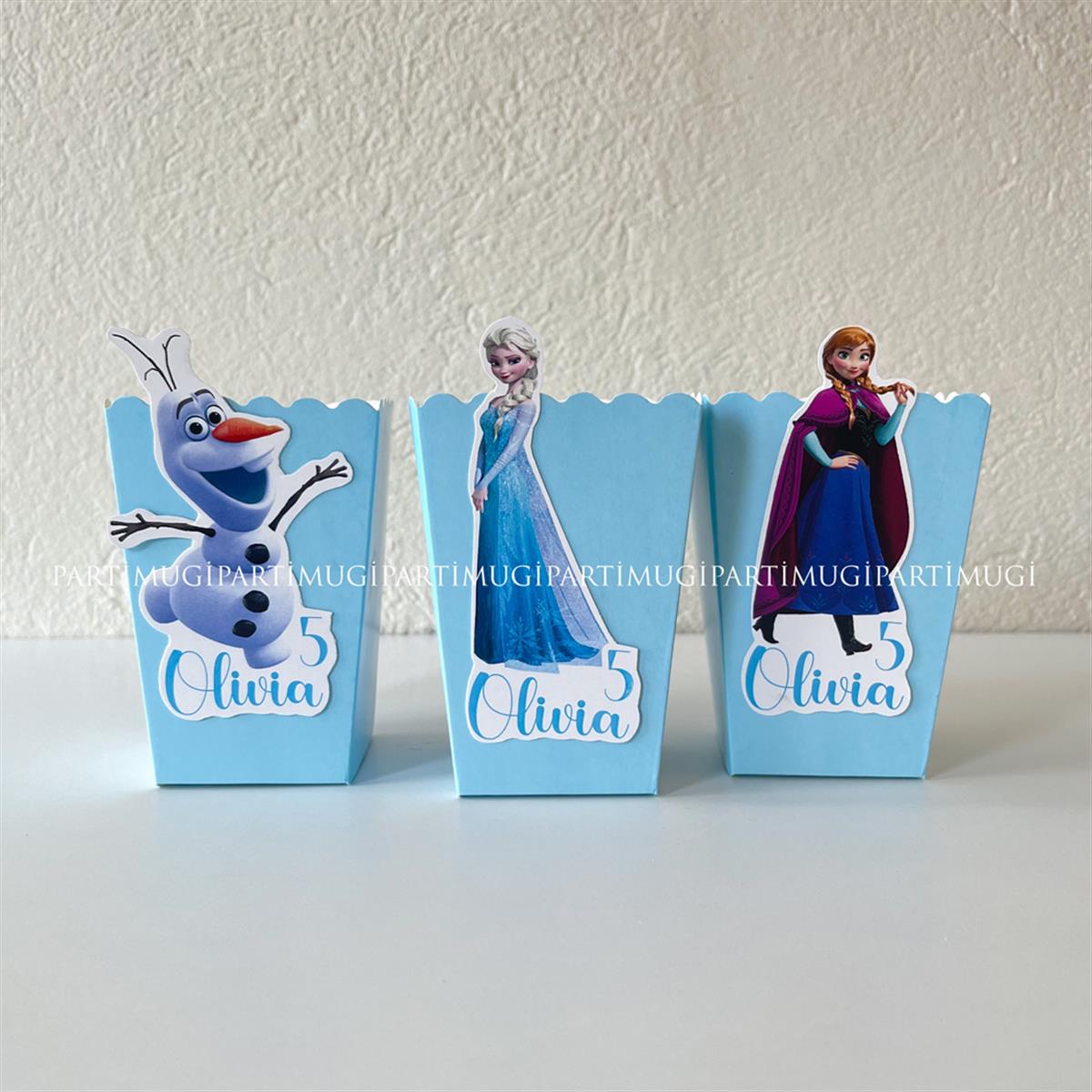 Frozen Temalı İsimli Popcorn Kutusu