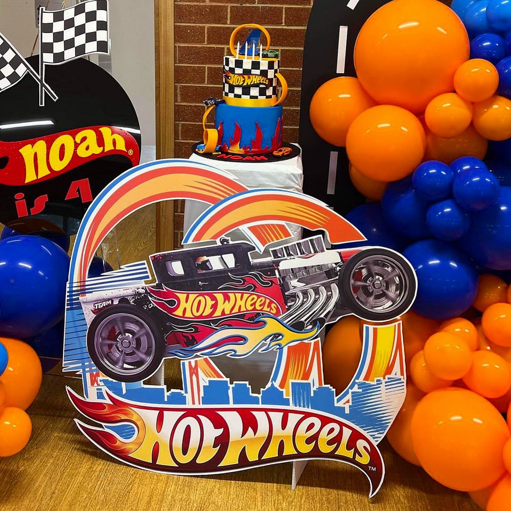 Hot Wheels Ayaklı Maket Pano