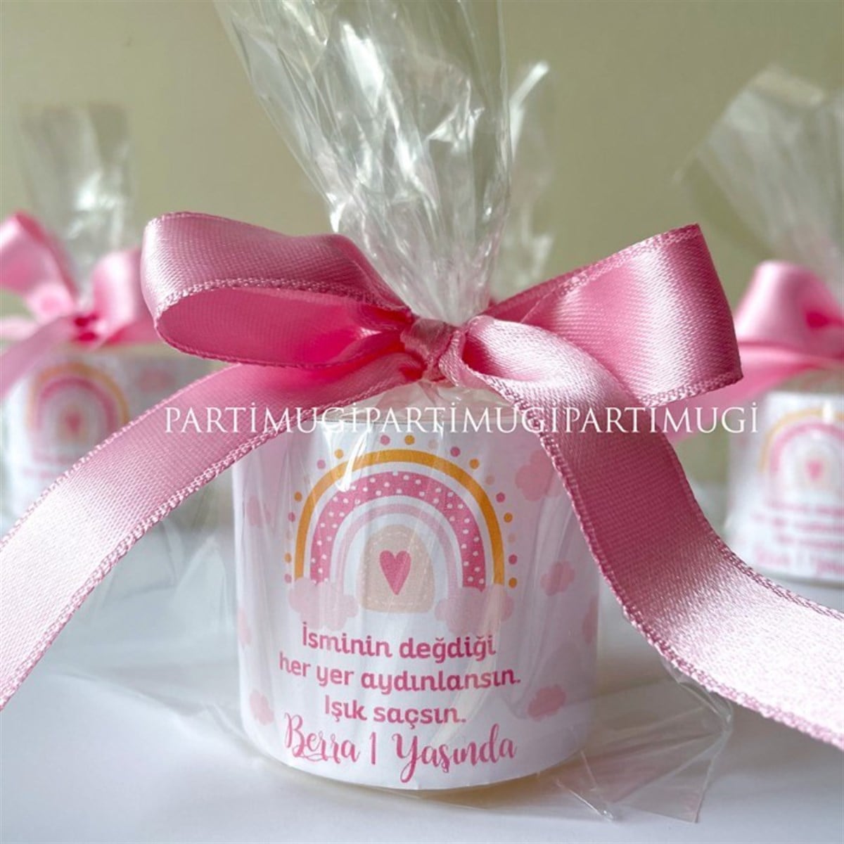 Pembe Gökkuşağı Temalı Hediyelik Mum